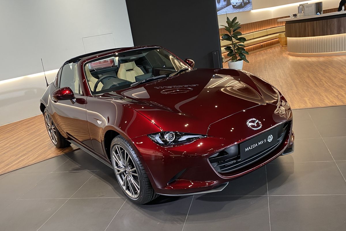 Mazda MX-5 35th Anniversary Edition, Hanya 5 Unit